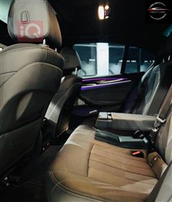 بی ئێم دەبڵیو سیریەس 5